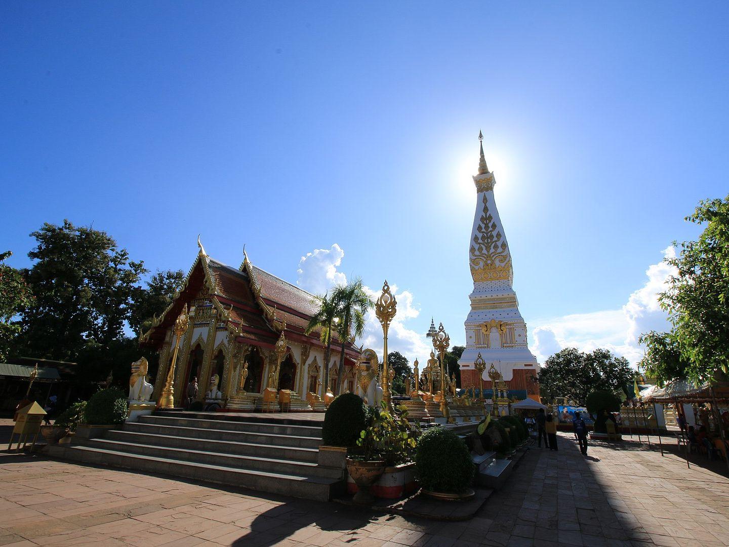 พระธาตุนคร วัดมหาธาตุ