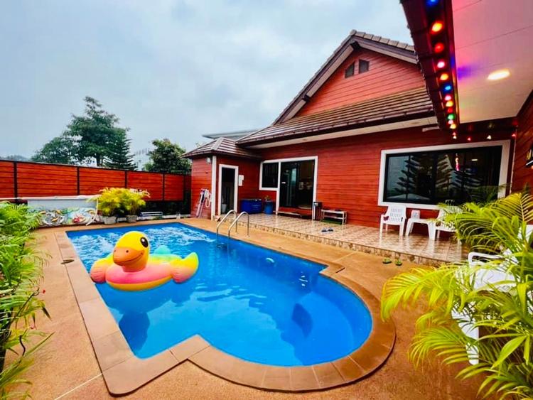 บ้านพักเขาใหญ่ Fall in love Khaoyai Poolvilla