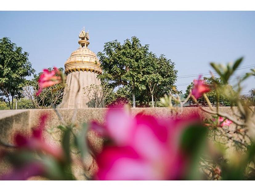 Krathong Sai sculpture