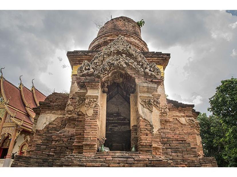 Wat Koh Klang Ancient Ruins