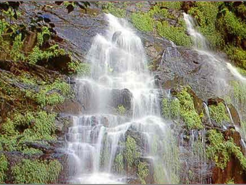 Sai Rung Waterfall (Ramkhamhaeng National Park)