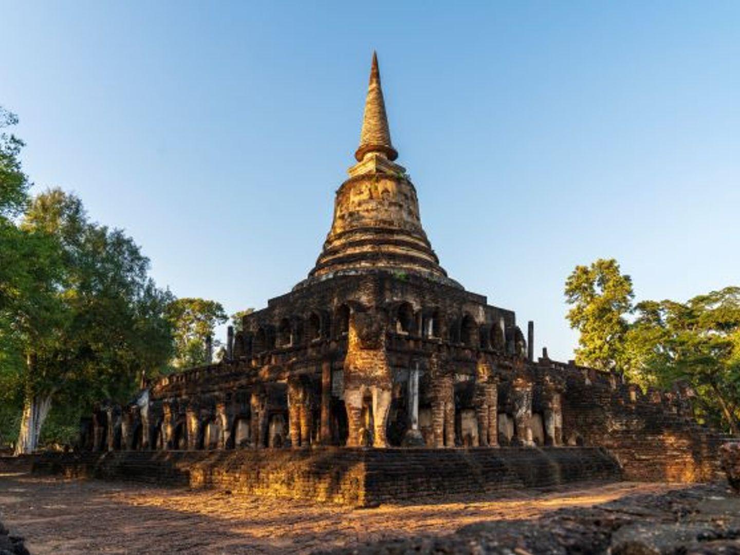 โบราณสถานวัดช้างล้อม (อุทยานประวัติศาสตร์ศรีสัชนาลัย)