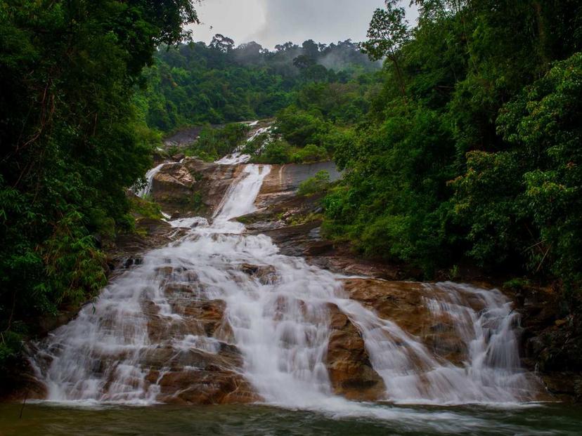 Ton Te Waterfall