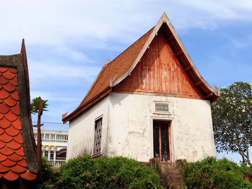 Phra Wiharn Sung (Ho Phra Sung)