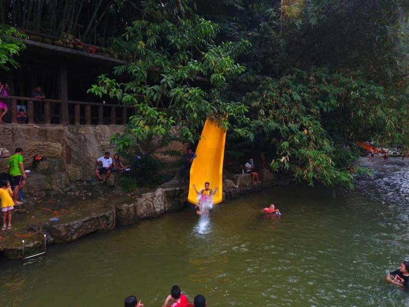 Rafting at Nan Mod Daeng