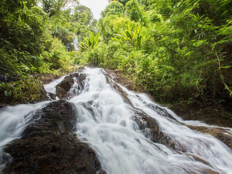 Chum Saeng Waterfall (Ruang Waterfall)