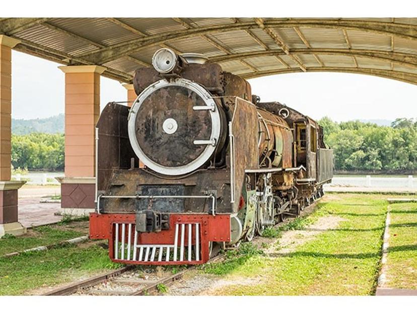 สุสานรถไฟโบราณ และอุโมงค์หลบภัยของทหารญี่ปุ่น