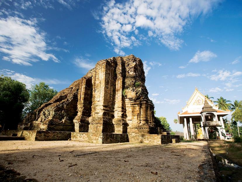 Wat Rattanaram (Wat Kaeo)