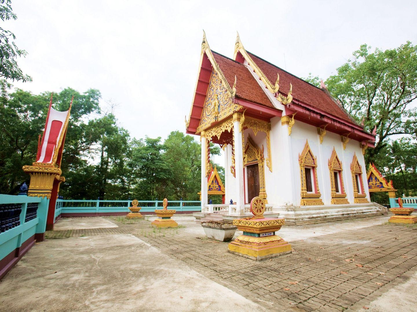 วัดสะพานหิน