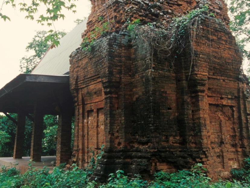 Khao Lon Castle