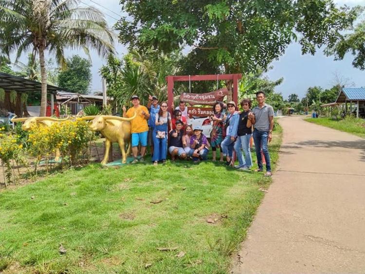 Ban Noi Rim Klong Farm Stay Community Enterprise