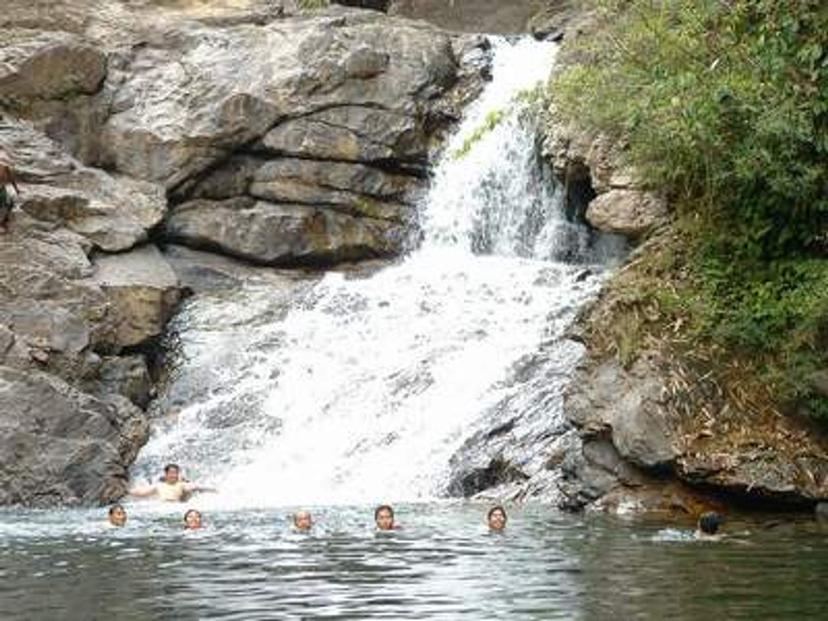 Ton Kloy Waterfall