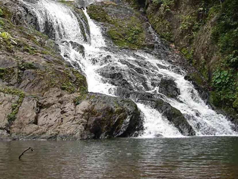 Than Sawan Waterfall