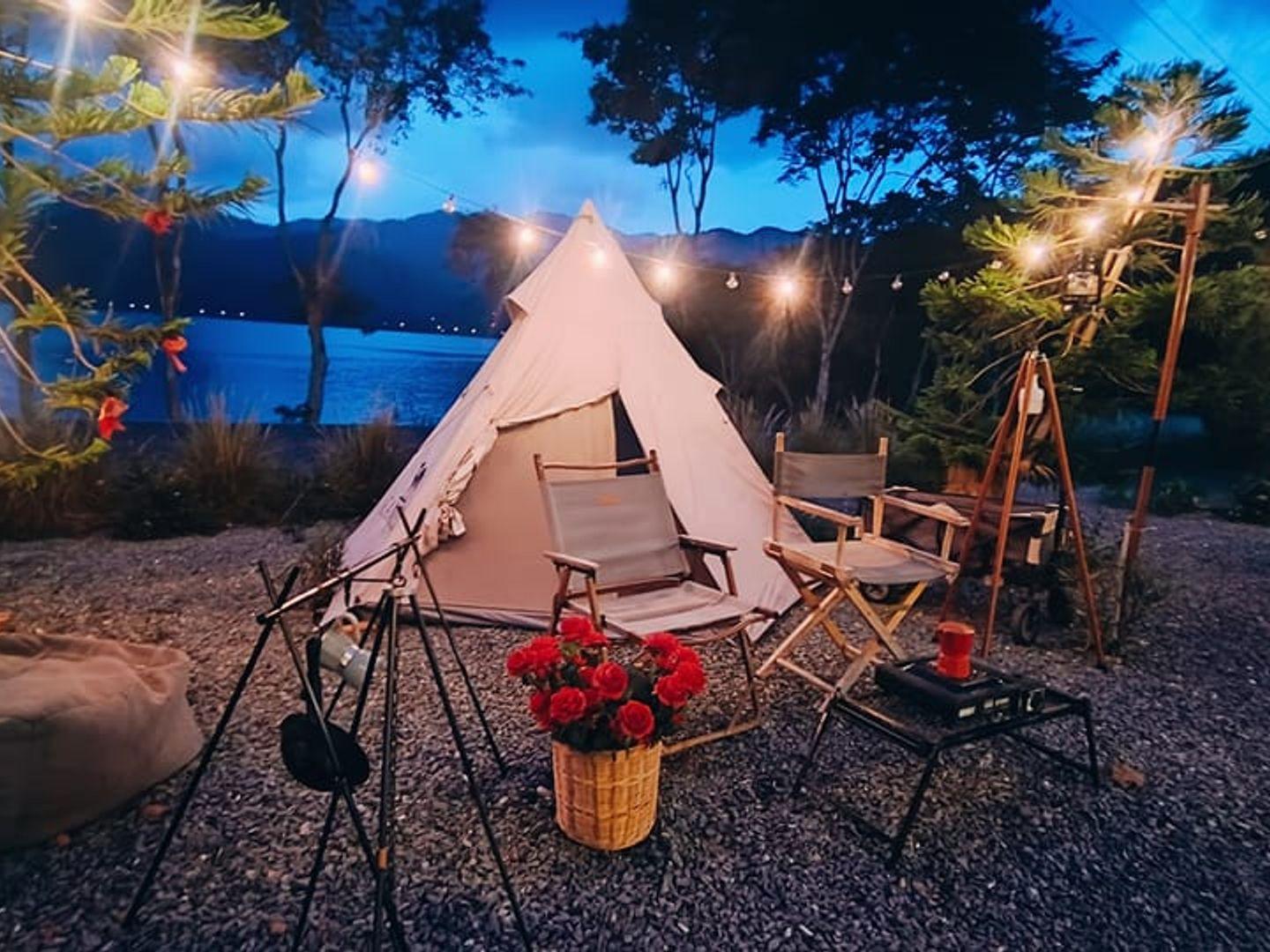 Lake Camp Cafe’ Camping