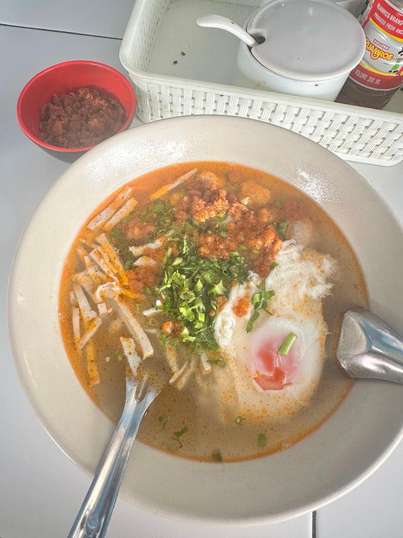 ก๋วยจั๊บแม่ราตรี อุบลราชธานี