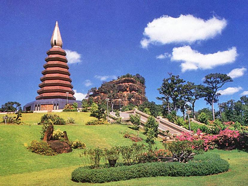 Cetiya Kiriwihan Temple (Phu Tok Temple)